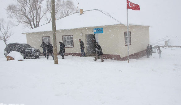 2 bin 670 rakımlı köye ziyaret