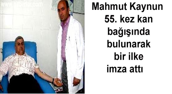 45 yaşındaki müezzin 55. kan bağışını yaptı