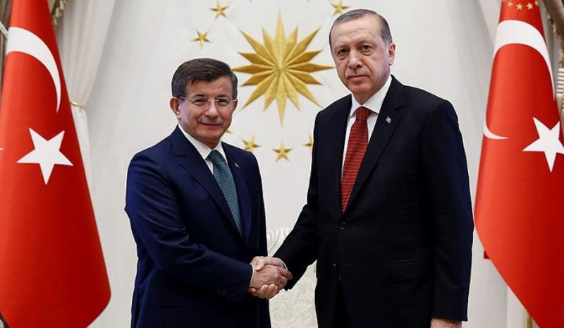 Cumhurbaşkanı Erdoğan, Davutoğlu`yla görüştü