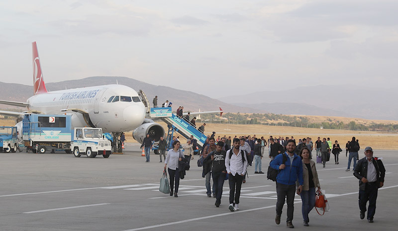 Ocak ayında 19 bin kişi uçtu