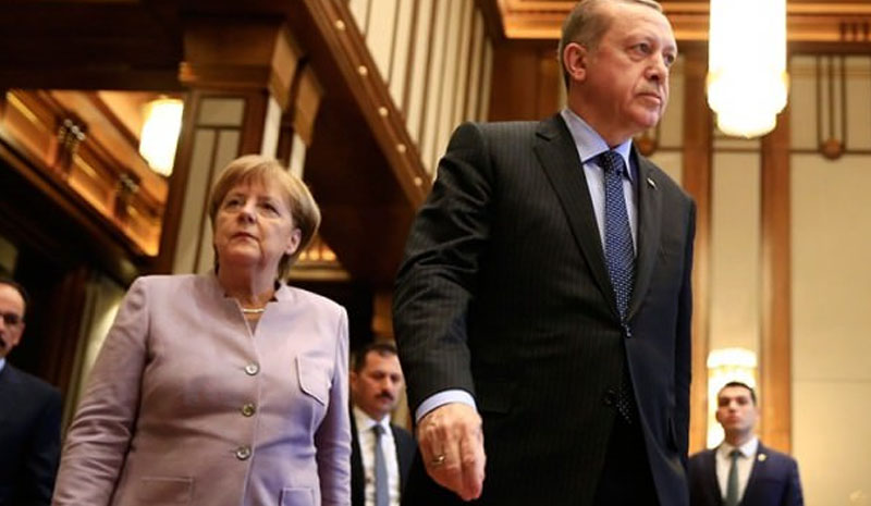 Erdoğan`dan Merkel`e 69 kişilik liste!