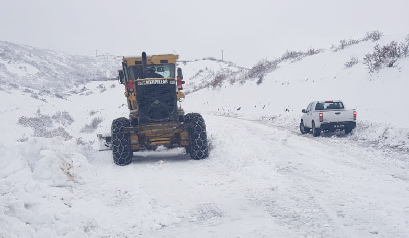 107 köy yolu ulaşıma açıldı