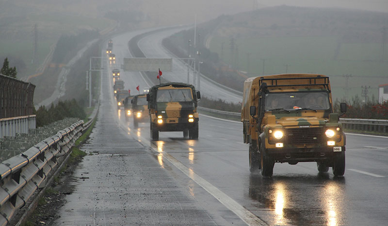 Sınıra komando sevkiyatı