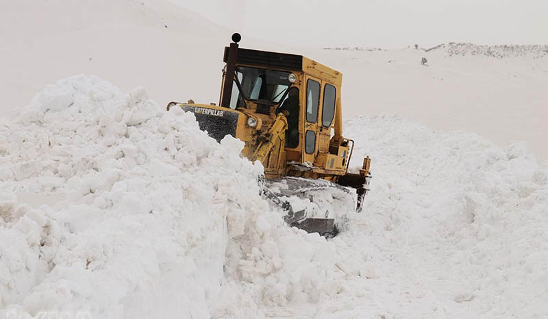 Karakol yolu 4 günde açıldı