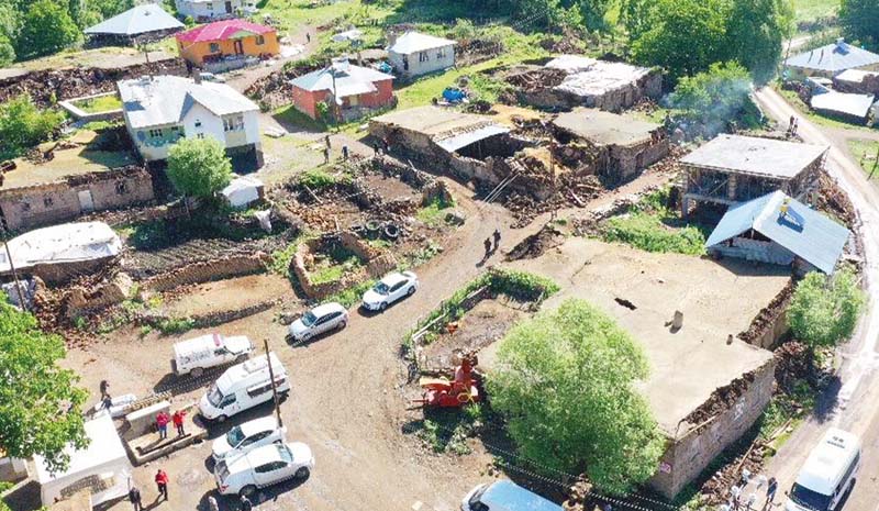 Bingöl`deki hasar durumunu açıkladı