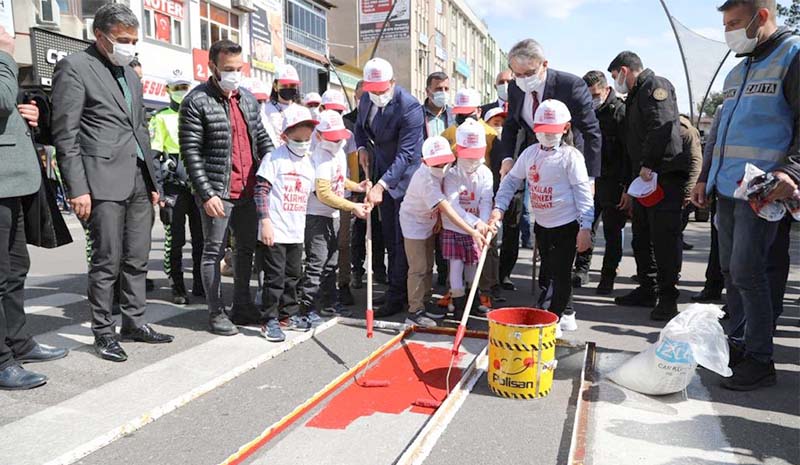 `Kırmızı çizgi` uygulaması