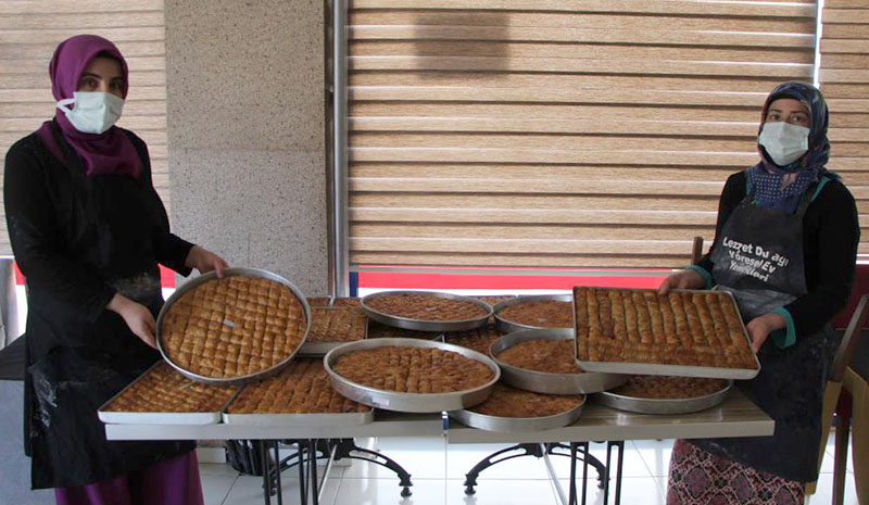 `Ev yapımı baklava` yoğun talep görüyor!