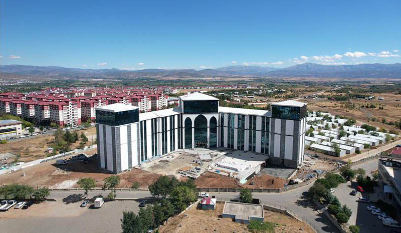 Belediye hizmet binası tamamlandı