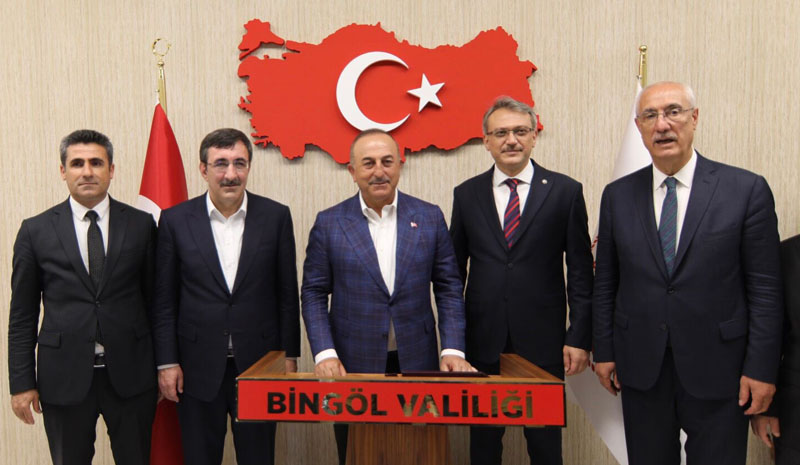 Bakan Çavuşoğlu Bingöl`de