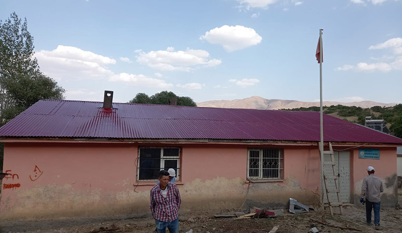 Kızılağaç Köy Okulu Yenileniyor