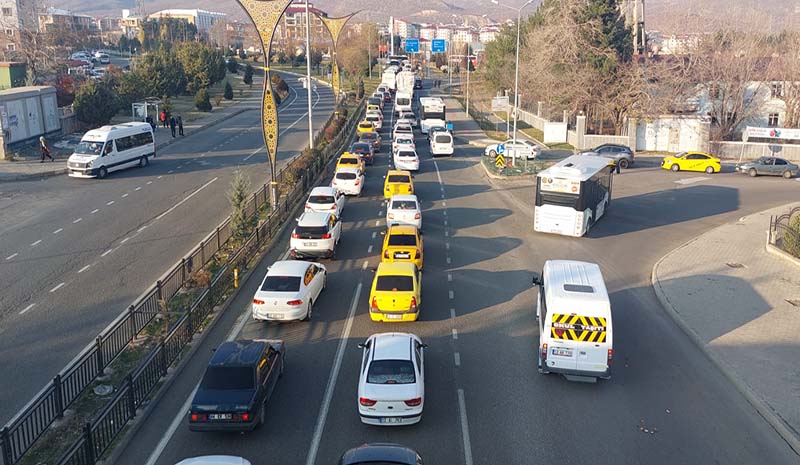 Ne olacak bu kavşağın hali?