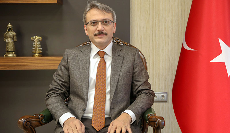 `Mehmet Akif, örnek alınacak bir şahsiyettir`