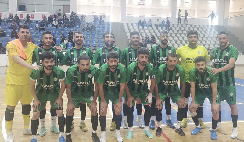 Büyük Bingölspor yarıfinalde