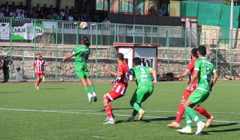 12Bingölspor`dan BAL`da 3-0`lık tatlı başlangıç