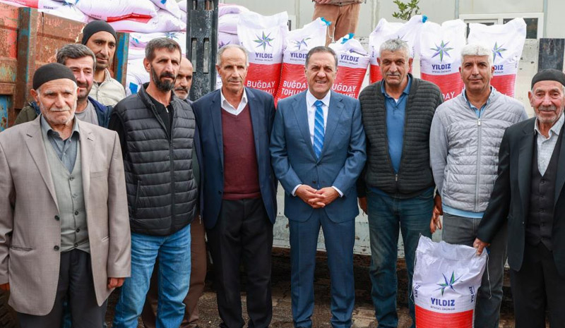 Bingöl`de 400 çiftçiye hibeli buğday tohumu dağıtıldı