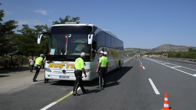 Bingöl`de bir ayda 840 araca ceza kesildi