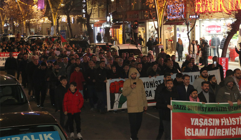 Bingöl`de Gazze için sevinç ve destek yürüyüşü