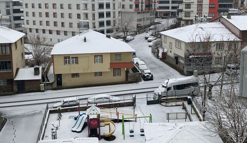 Bahar sürprizi! Bingöl beyaza büründü