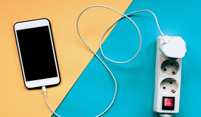 Bataryanın Gizli Düşmanı! Telefon Ömrünü 5 Yıl Azaltıyor