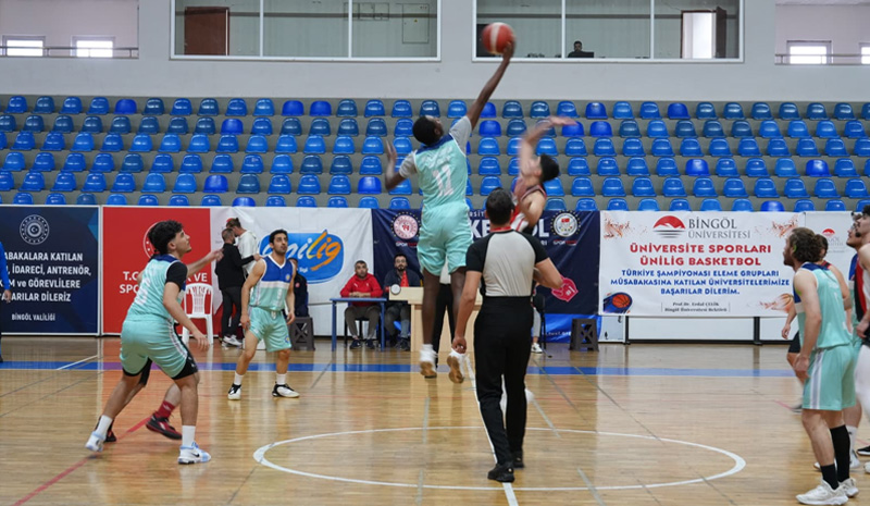 Potada kıyasıya rekabet!