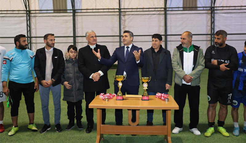 Köyler arası futbolda kupanın sahibi Havsel oldu