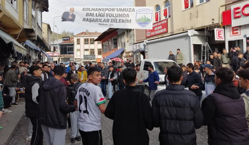 Solhan FK, Penaltılarla BAL`a Yükseldi