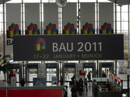 Alimoğlu, `bau 2011` fuarına katıldı