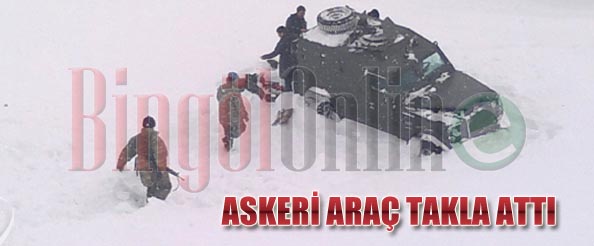 Askeri araç takla attı