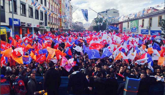 Başbakan bingöl`de halka hitap etti