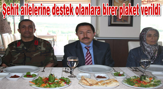 Belediyeden şehit ailelerine yemek