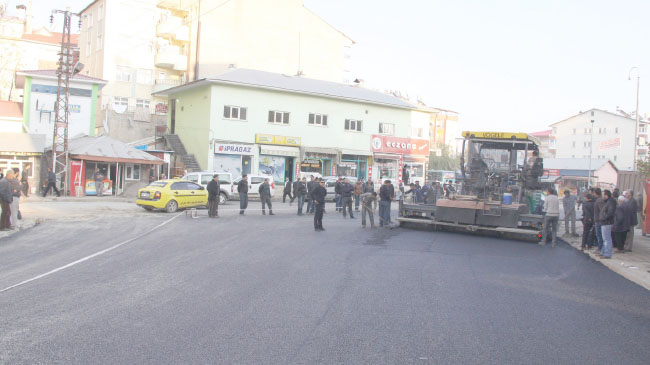 Beşyol kavşağı asfaltlandı