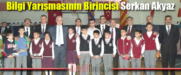 Bilgi yarışmasının birincisi serkan akyaz