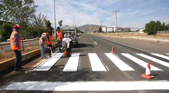 Bingöl- erzurum karayolunda kaza: 12 yaralı