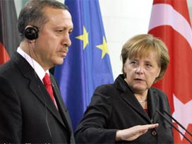 Erdoğan ile merkel`i geren dört konu