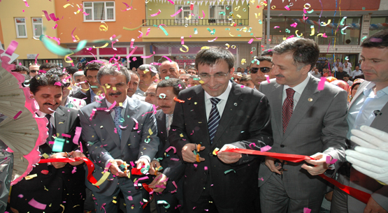 Kaltem`in beşyol şubesini bakan yılmaz açtı.