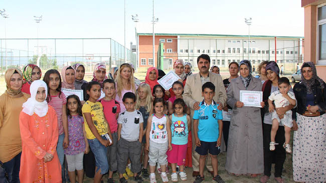 Kursiyerler sertifikalarını aldı