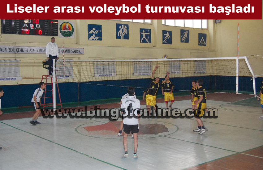 Liseler arası voleybol turnuvası başladı