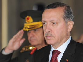 Obama da evanjelist tezgahtan geçiyor