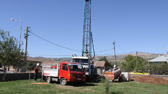 Park sulaması için 20 sondaj