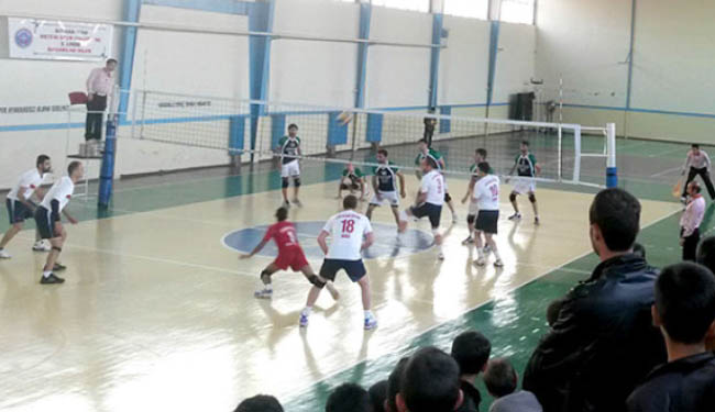 Solhan metem play-off`u garantiledi