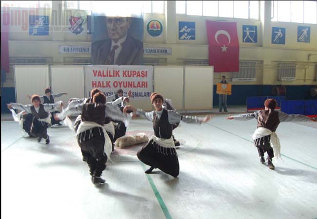 Valilik kupası halkoyunları yarışması sona erdi