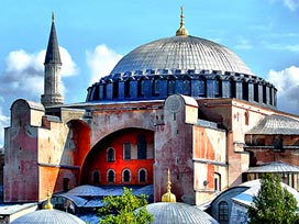 Yunanlılar ayasofya ayininden vazgeçti