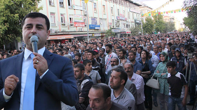 Zazaca öğren belki ufkun açılır