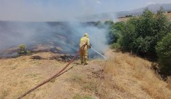 Bingöl`de 5 ayrı noktada çıkan yangınlar söndürüldü